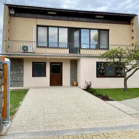 Apartment Na Rozcesti