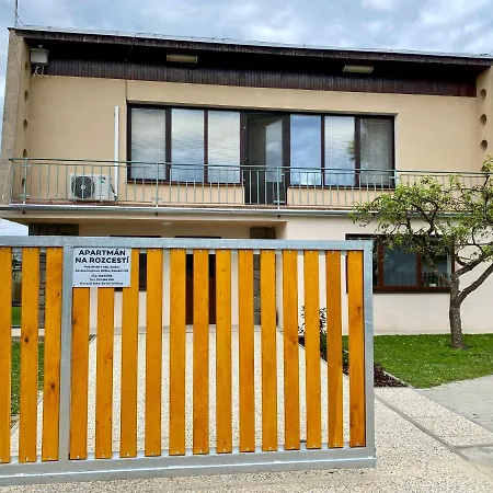 Na Rozcestí Apartamento *